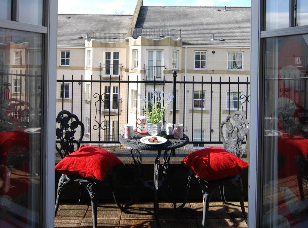 Huntingdon Place Edinburgh Room photo
